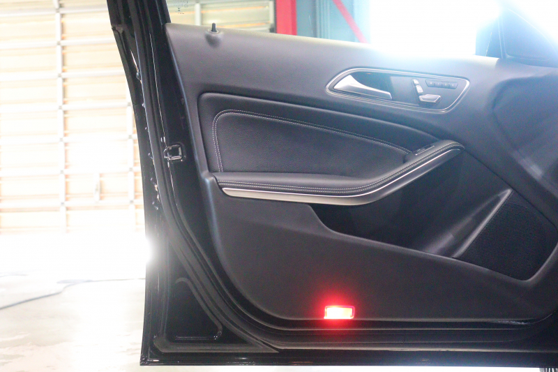 メルセデスベンツ GLA GLA250 4MATIC ﾚｰﾀﾞｰSP　受注生産ﾓﾃﾞﾙ 後期 黒革 ﾊﾟﾉﾗﾏｻﾝﾙｰﾌ 8ｲﾝﾁﾜｲﾄﾞﾅﾋﾞ CarPlay LEDﾍｯﾄﾞﾗｲﾄ ｱｸﾃｨﾌﾞｸﾙｺﾝ ｼｰﾄﾋｰﾀｰ ﾗﾝﾊﾞｰｻﾎﾟｰﾄ ﾒﾓﾘｰﾊﾟﾜｰｼｰﾄ ﾊﾞｯｸｶﾒﾗ 自動ﾘｱｹﾞｰﾄ 専用ｴｸｽﾃﾘｱ&18ｲﾝﾁｱﾙﾐ　2年保証