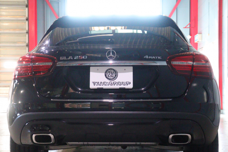 メルセデスベンツ GLA GLA250 4MATIC ﾚｰﾀﾞｰSP　受注生産ﾓﾃﾞﾙ 後期 黒革 ﾊﾟﾉﾗﾏｻﾝﾙｰﾌ 8ｲﾝﾁﾜｲﾄﾞﾅﾋﾞ CarPlay LEDﾍｯﾄﾞﾗｲﾄ ｱｸﾃｨﾌﾞｸﾙｺﾝ ｼｰﾄﾋｰﾀｰ ﾗﾝﾊﾞｰｻﾎﾟｰﾄ ﾒﾓﾘｰﾊﾟﾜｰｼｰﾄ ﾊﾞｯｸｶﾒﾗ 自動ﾘｱｹﾞｰﾄ 専用ｴｸｽﾃﾘｱ&18ｲﾝﾁｱﾙﾐ　2年保証