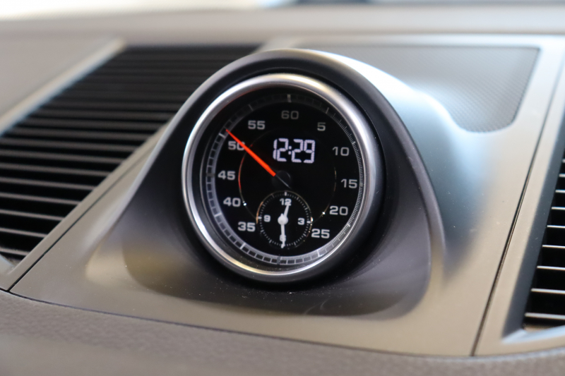 ポルシェ マカン S ｽﾎﾟｰﾂｸﾛﾉP　1ｵｰﾅｰ MY20 後期 ｴﾝﾄﾘｰﾄﾞﾗｲﾌﾞ 黒半革ｼｰﾄ MC後PCMﾅﾋﾞ CarPlay ｱｸﾃｨﾌﾞｸﾙｺﾝ ﾚｰﾝｷｰﾌﾟｱｼｽﾄ ﾚｰﾝﾁｪﾝｼﾞ LEDﾍｯﾄﾞﾗｲﾄ 360ｶﾒﾗ 21ｲﾝﾁｽﾎﾟｰﾂｸﾗｼｯｸﾎｲｰﾙ ｽﾎﾟｰﾂﾃｰﾙﾊﾟｲﾌﾟ　2年保証