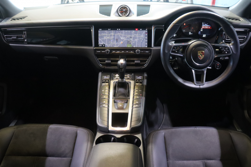 ポルシェ マカン S ｽﾎﾟｰﾂｸﾛﾉP　1ｵｰﾅｰ MY20 後期 ｴﾝﾄﾘｰﾄﾞﾗｲﾌﾞ 黒半革ｼｰﾄ MC後PCMﾅﾋﾞ CarPlay ｱｸﾃｨﾌﾞｸﾙｺﾝ ﾚｰﾝｷｰﾌﾟｱｼｽﾄ ﾚｰﾝﾁｪﾝｼﾞ LEDﾍｯﾄﾞﾗｲﾄ 360ｶﾒﾗ 21ｲﾝﾁｽﾎﾟｰﾂｸﾗｼｯｸﾎｲｰﾙ ｽﾎﾟｰﾂﾃｰﾙﾊﾟｲﾌﾟ　2年保証