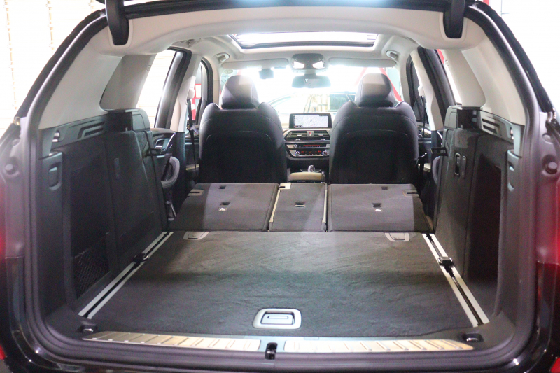 BMW X3 xDrive 20 Xﾗｲﾝ ﾊｲﾗｲﾝP　ﾄﾞﾗｲﾋﾞﾝｸﾞｱｼｽﾄﾌﾟﾗｽ ｳﾞｧｰﾈｽｶﾚｻﾞｰ(ﾌﾞﾗｯｸ) ﾊﾟﾉﾗﾏｻﾝﾙｰﾌ 第6世代iDriveﾅﾋﾞ 360ｶﾒﾗ ｱﾀﾞﾌﾟﾃｨﾌﾞLED 全席ﾋｰﾀｰ ﾗﾝﾊﾞｰｻﾎﾟｰﾄ ﾍｯﾄﾞｱｯﾌﾟﾃﾞｨｽﾌﾟﾚｲ 19ｲﾝﾁYｽﾎﾟｰｸｱﾙﾐ　2年保証