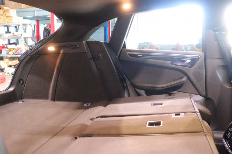 ポルシェ マカン GTS ｽﾎﾟｰﾂｸﾛﾉP　PASM 茶本革 ﾊﾟﾉﾗﾏｻﾝﾙｰﾌ PCMﾅﾋﾞBOSEｻｳﾝﾄﾞ PDLS+LEDﾍｯﾄﾞﾗｲﾄ ｽﾎﾟｰﾂｴｸﾞｿﾞｰｽﾄ 360ｶﾒﾗ 前後席ｼｰﾄ&ｽﾃｱﾘﾝｸﾞﾋｰﾀｰ ﾀﾞｰｸｳｫｰﾙﾅｯﾄｳｯﾄﾞｲﾝﾃﾘｱ 20ｲﾝﾁRSｽﾊﾟｲﾀﾞｰｱﾙﾐ　2年保証