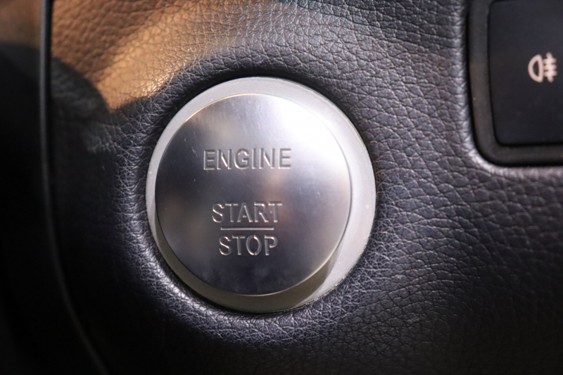 メルセデスベンツ GLE GLE350d 4MATIC ｸｰﾍﾟ ｽﾎﾟｰﾂ ﾚｰﾀﾞｰSP　1ｵｰﾅｰ 黒ﾅｯﾊﾟ革 全席ｼｰﾄﾋｰﾀｰ ｻﾝﾙｰﾌ 8ｲﾝﾁﾜｲﾄﾞﾅﾋﾞ ﾌﾙｾｸﾞTV harman/kardonｻｳﾝﾄﾞ CarPlay 360ｶﾒﾗ LEDﾍｯﾄﾞﾗｲﾄ 自動ﾘｱｹﾞｰﾄ AMGｴｱﾛ&21ｲﾝﾁｱﾙﾐ　2年保証