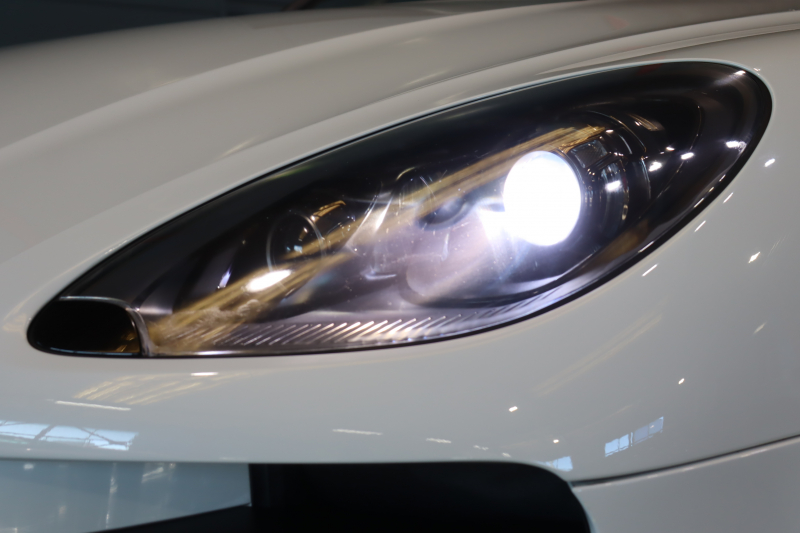 ポルシェ マカン ﾀｰﾎﾞ　PASM ｴﾝﾄﾘｰﾄﾞﾗｲﾌﾞ 黒本革 18Way電動ｼｰﾄ ｱﾙｶﾝﾀｰﾗﾙｰﾌﾗｲﾅｰ PCMﾅﾋﾞ ﾌﾙｾｸﾞTV BOSEｻｳﾝﾄﾞ ｷｾﾉﾝﾍｯﾄﾞﾗｲﾄ ﾊﾞｯｸ&ｻｲﾄﾞｶﾒﾗ 自動ﾘｱｹﾞｰﾄ 専用ｴｸｽﾃﾘｱ 20ｲﾝﾁRSｽﾊﾟｲﾀﾞｰｱﾙﾐ 有償色　2年保証