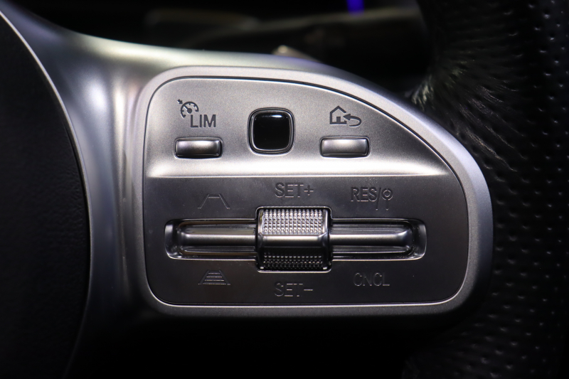 メルセデスベンツ GLB GLB200d AMGﾚｻﾞｰｴｸｽｸﾙｰｼﾌﾞ&ｱﾄﾞﾊﾞﾝｽﾄﾞ&ﾅﾋﾞｹﾞｰｼｮﾝP ﾚｰﾀﾞｰSP　ﾂｰﾄﾝﾚｻﾞｰ(灰/黒) ﾊﾟﾉﾗﾏｻﾝﾙｰﾌ 10.25ｲﾝﾁﾜｲﾄﾞﾅﾋﾞ&ｺｸﾋﾟｯﾄﾃﾞｨｽﾌﾟﾚｲ ｱﾄﾞﾊﾞﾝｽﾄﾞｻｳﾝﾄﾞ ﾏﾙﾁﾋﾞｰﾑLED 360ｶﾒﾗ ﾏﾙﾁｶﾗｰｱﾝﾋﾞｴﾝﾄ(64色) AMGｴｱﾛ　2年保証