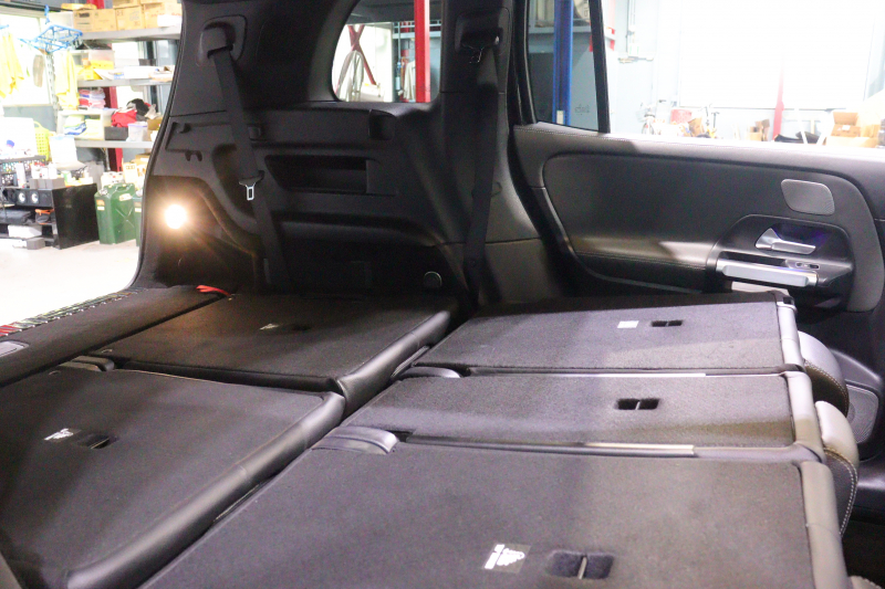 メルセデスベンツ GLB GLB200d AMGﾚｻﾞｰｴｸｽｸﾙｰｼﾌﾞ&ｱﾄﾞﾊﾞﾝｽﾄﾞ&ﾅﾋﾞｹﾞｰｼｮﾝP ﾚｰﾀﾞｰSP　ﾂｰﾄﾝﾚｻﾞｰ(灰/黒) ﾊﾟﾉﾗﾏｻﾝﾙｰﾌ 10.25ｲﾝﾁﾜｲﾄﾞﾅﾋﾞ&ｺｸﾋﾟｯﾄﾃﾞｨｽﾌﾟﾚｲ ｱﾄﾞﾊﾞﾝｽﾄﾞｻｳﾝﾄﾞ ﾏﾙﾁﾋﾞｰﾑLED 360ｶﾒﾗ ﾏﾙﾁｶﾗｰｱﾝﾋﾞｴﾝﾄ(64色) AMGｴｱﾛ　2年保証