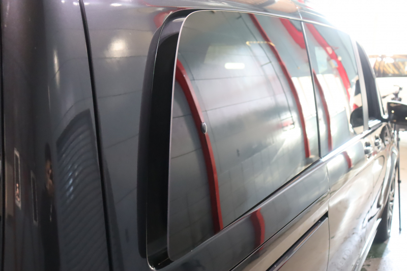 メルセデスベンツ Vクラス V260 ｱﾊﾞﾝｷﾞｬﾙﾄﾞ ﾛﾝｸﾞ AMGﾗｲﾝ ｴｸｽｸﾙｰｼﾌﾞｼｰﾄP ﾚｰﾀﾞｰSP　105台限定 黒革 ﾊﾟﾉﾗﾏｻﾝﾙｰﾌ 8.4ｲﾝﾁﾜｲﾄﾞﾅﾋﾞ Burmesterｻｳﾝﾄﾞ Carrozeriaﾘｱﾓﾆﾀｰ 2列目ｴｸｽｸﾙｰｼﾌﾞｼｰﾄ ｼｰﾄﾋｰﾀｰ ﾍﾞﾝﾁﾚｰﾀｰ ﾏｯｻｰｼﾞ 冷蔵庫付ｾﾝﾀｰｺﾝｿｰﾙ　2年保証