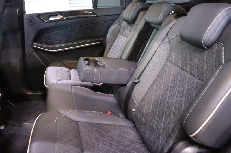 メルセデスベンツ GLクラス GL550 4MATIC AMGｴｸｽｸﾙｰｼﾌﾞ/designoｲﾝﾃﾘｱ/ｵ-ﾃﾞｨｵ&ﾋﾞｼﾞｭｱﾙP ﾚｰﾀﾞｰSP　1ｵｰﾅｰ designo専用ﾚｻﾞｰｼｰﾄ ﾊﾟﾉﾗﾏｻﾝﾙｰﾌ ﾜｲﾄﾞﾅﾋﾞ 360ｶﾒﾗ ﾘｱｴﾝﾀｰﾃｲﾒﾝﾄ ﾍﾞﾝﾁﾚｰﾀｰ harman/kardonｻｳﾝﾄﾞ AMGｴｱﾛ&21ｲﾝﾁｱﾙﾐ　2年保証