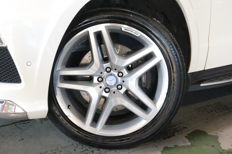 メルセデスベンツ GLクラス GL550 4MATIC AMGｴｸｽｸﾙｰｼﾌﾞ/designoｲﾝﾃﾘｱ/ｵ-ﾃﾞｨｵ&ﾋﾞｼﾞｭｱﾙP ﾚｰﾀﾞｰSP　1ｵｰﾅｰ designo専用ﾚｻﾞｰｼｰﾄ ﾊﾟﾉﾗﾏｻﾝﾙｰﾌ ﾜｲﾄﾞﾅﾋﾞ 360ｶﾒﾗ ﾘｱｴﾝﾀｰﾃｲﾒﾝﾄ ﾍﾞﾝﾁﾚｰﾀｰ harman/kardonｻｳﾝﾄﾞ AMGｴｱﾛ&21ｲﾝﾁｱﾙﾐ　2年保証