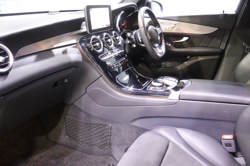 メルセデスベンツ GLCクーペ GLC220d 4MATIC ｸｰﾍﾟ ｽﾎﾟｰﾂ ﾚｰﾀﾞｰSP　1ｵｰﾅｰ ﾚｻﾞｰARTICO/DINAMICAｼｰﾄ 8.4ｲﾝﾁﾜｲﾄﾞﾅﾋﾞ ﾌﾙｾｸﾞTV ﾍｯﾄﾞｱｯﾌﾟﾃﾞｨｽﾌﾟﾚｲ LEDﾍｯﾄﾞﾗｲﾄ ｱﾝﾋﾞｴﾝﾄﾗｲﾄ 自動ﾘｱｹﾞｰﾄ ﾊﾝｽﾞﾌﾘｰA AMGｴｱﾛ&19ｲﾝﾁｱﾙﾐ　2年保証