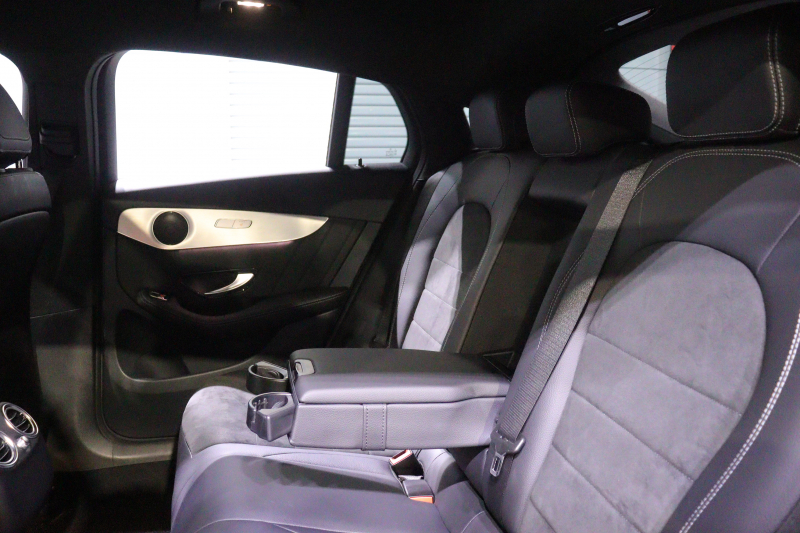 メルセデスベンツ GLCクーペ GLC220d 4MATIC ｸｰﾍﾟ ｽﾎﾟｰﾂ ﾚｰﾀﾞｰSP　1ｵｰﾅｰ ﾚｻﾞｰARTICO/DINAMICAｼｰﾄ 8.4ｲﾝﾁﾜｲﾄﾞﾅﾋﾞ ﾌﾙｾｸﾞTV ﾍｯﾄﾞｱｯﾌﾟﾃﾞｨｽﾌﾟﾚｲ LEDﾍｯﾄﾞﾗｲﾄ ｱﾝﾋﾞｴﾝﾄﾗｲﾄ 自動ﾘｱｹﾞｰﾄ ﾊﾝｽﾞﾌﾘｰA AMGｴｱﾛ&19ｲﾝﾁｱﾙﾐ　2年保証