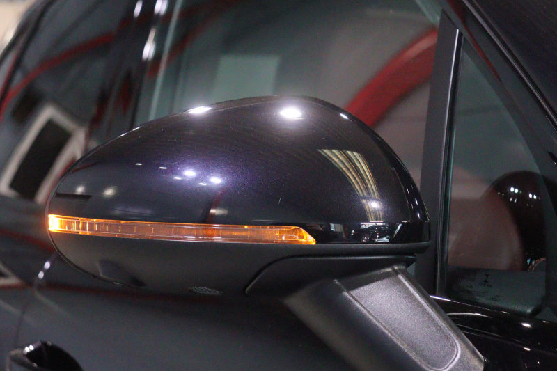 ポルシェ マカン GTS ｽﾎﾟｰﾂｸﾛﾉP　PASM ﾂｰﾄﾝﾚｻﾞｰｲﾝﾃﾘｱ（赤/黒） ﾊﾟﾉﾗﾏｻﾝﾙｰﾌ PCMﾅﾋﾞ CarPlay BOSEｻｳﾝﾄﾞ PDLS+LEDﾍｯﾄﾞﾗｲﾄ ｽﾎﾟｰﾂｴｸﾞｿﾞｰｽﾄ 360ｶﾒﾗ ｱｸﾃｨﾌﾞｸﾙｺﾝ ﾚｰﾝｷｰﾌﾟｱｼｽﾄ ﾚｰﾝﾁｪﾝｼﾞ 20ｲﾝﾁRSｽﾊﾟｲﾀﾞｰｱﾙﾐ　2年保証