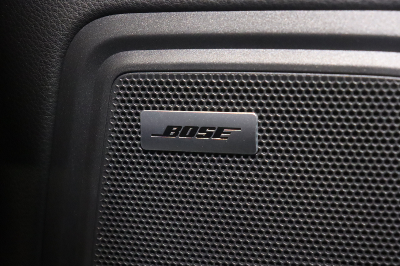 ポルシェ マカン ﾀｰﾎﾞ　MY17 PASM 黒本革 18Way電動ｼｰﾄ ｼｰﾄﾋｰﾀｰ ｱﾙｶﾝﾀｰﾗﾙｰﾌﾗｲﾅｰ PCMﾅﾋﾞ BOSEｻｳﾝﾄﾞ Car Play PDLS付LEDﾍｯﾄﾞﾗｲﾄ 360ｶﾒﾗ 21ｲﾝﾁHRE522Mｱﾙﾐ KWｻｽﾍﾟﾝｼｮﾝ　2年保証