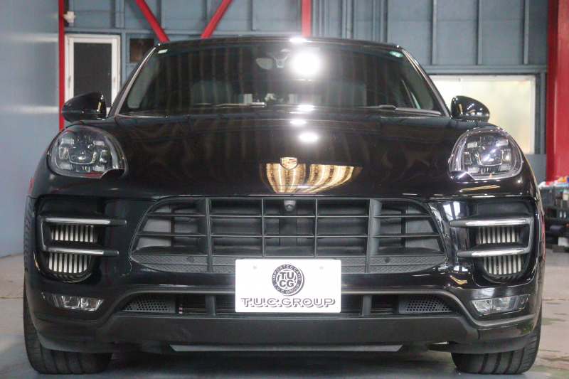 ポルシェ マカン ﾀｰﾎﾞ　MY17 PASM 黒本革 18Way電動ｼｰﾄ ｼｰﾄﾋｰﾀｰ ｱﾙｶﾝﾀｰﾗﾙｰﾌﾗｲﾅｰ PCMﾅﾋﾞ BOSEｻｳﾝﾄﾞ Car Play PDLS付LEDﾍｯﾄﾞﾗｲﾄ 360ｶﾒﾗ 21ｲﾝﾁHRE522Mｱﾙﾐ KWｻｽﾍﾟﾝｼｮﾝ　2年保証