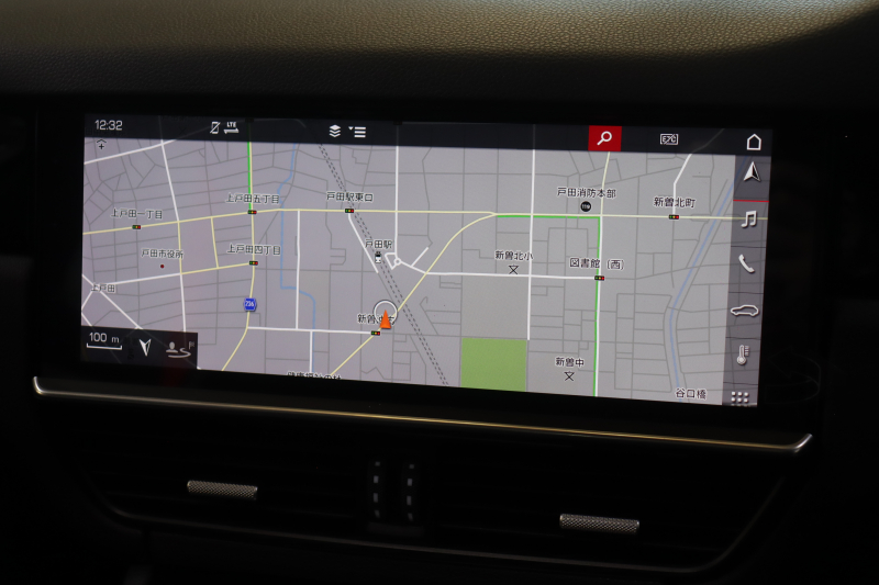 ポルシェ カイエン MY19 本革ｼｰﾄ(ﾌﾞﾗｯｸ) ﾒﾓﾘｰ機能付き電動ｼｰﾄ ｼｰﾄﾋｰﾀｰ ﾊﾟﾉﾗﾏｻﾝﾙｰﾌ PCMﾅﾋﾞ CarPlay LEDﾍｯﾄﾞﾗｲﾄ ｱｸﾃｨﾌﾞｸﾙｺﾝ ﾚｰﾝﾁｪﾝｼﾞ&ﾚｰﾝｷｰﾌﾟｱｼｽﾄ 21ｲﾝﾁｶｲｴﾝｴｸｽｸﾙｰｼﾌﾞﾃﾞｻﾞｲﾝｱﾙﾐ　2年保証