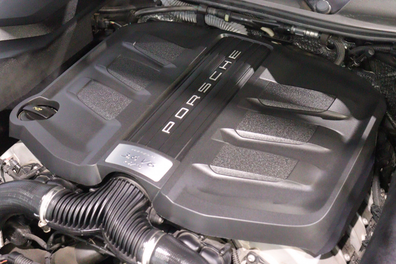 ポルシェ カイエン GTS GTSｲﾝﾃﾘｱPKG　後期ﾓﾃﾞﾙ PASM 専用ｱﾙｶﾝﾀｰﾗｺﾝﾋﾞﾚｻﾞｰｼｰﾄ ｻﾝﾙｰﾌ 8way電動ｼｰﾄ 純正ﾅﾋﾞ ﾌﾙｾｸﾞTV ｷｾﾉﾝ ｼｰﾄﾋｰﾀｰ ｱﾙｶﾝﾀｰﾗﾙｰﾌﾗｲﾅｰ 専用ｴｸｽﾃﾘｱ 20ｲﾝﾁRSｽﾊﾟｲﾀﾞｰｱﾙﾐ 有償色　2年保証