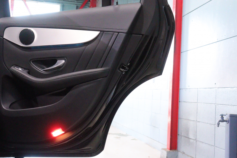 メルセデスベンツ GLC GLC200 ｽﾎﾟｰﾂ ﾚｰﾀﾞｰSP　1ｵｰﾅｰ ﾚｻﾞｰARTICO/DINAMICAｼｰﾄ ｼｰﾄﾋｰﾀｰ 8.4ｲﾝﾁﾜｲﾄﾞﾅﾋﾞ 360ｶﾒﾗ ｱｸﾃｨﾌﾞｸﾙｺﾝ LEDﾍｯﾄﾞﾗｲﾄ ｱﾝﾋﾞｴﾝﾄﾗｲﾄ 自動ﾘｱｹﾞｰﾄ ﾌｯﾄﾄﾗﾝｸｵｰﾌﾟﾅｰ ﾗﾝﾆﾝｸﾞﾎﾞｰﾄﾞ AMGｴｱﾛ&19ｲﾝﾁｱﾙﾐ　2年保証