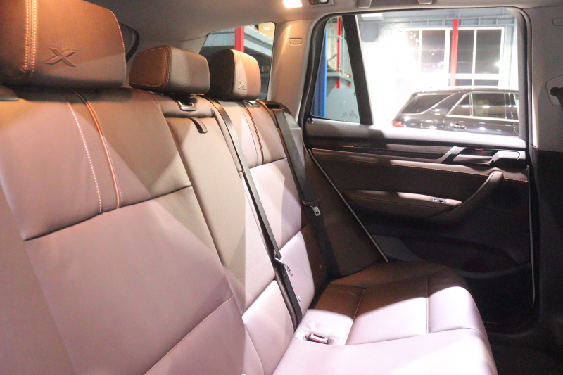 BMW X3 xDrive 35i Xﾗｲﾝ　後期 ﾄﾞﾗｲﾋﾞﾝｸﾞｱｼｽﾄﾌﾟﾗｽ ﾓｶﾚｻﾞｰ 8.8ｲﾝﾁﾜｲﾄﾞﾅﾋﾞ ﾌﾙｾｸﾞTV ｱｸﾃｨﾌﾞｸﾙｺﾝ ｱﾀﾞﾌﾟﾃｨﾌﾞLEDﾍｯﾄﾞﾗｲﾄ ｼｰﾄﾋｰﾀｰ 360ｶﾒﾗ  専用19ｲﾝﾁYｽﾎﾟｰｸｱﾛｲﾎｲｰﾙ 有償色　2年保証