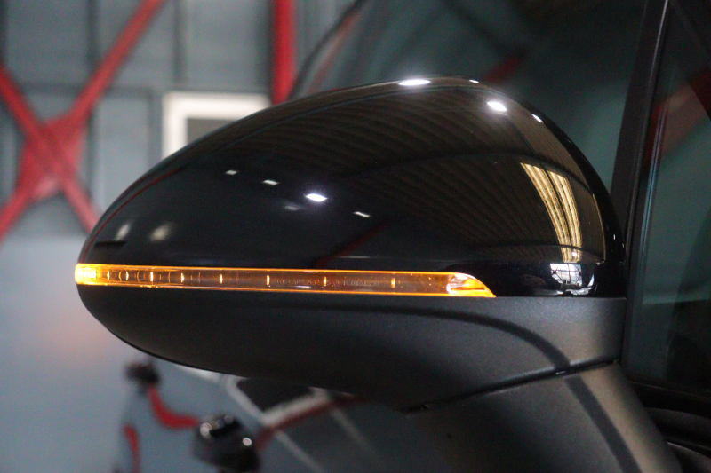 ポルシェ カイエン ﾌﾟﾗﾁﾅｴﾃﾞｨｼｮﾝ　特別仕様車 後期ﾓﾃﾞﾙ PASM ｱﾙｶﾝﾀｰﾗｺﾝﾋﾞｼｰﾄ(ｱｹﾞｰﾄｸﾞﾚｰ) ｻﾝﾙｰﾌ PCMﾅﾋﾞ BOSEｻｳﾝﾄﾞ CarPlay ｱｸﾃｨﾌﾞｸﾙｺﾝ ｴﾝﾄﾘｰﾄﾞﾗｲﾌﾞ PDLS付ｷｾﾉﾝﾍｯﾄﾞﾗｲﾄ ｽﾎﾟｰﾂﾃｰﾙﾊﾟｲﾌﾟ 21ｲﾝﾁｶｲｴﾝｸﾗｯｼｯｸｱﾙﾐ　2年保証