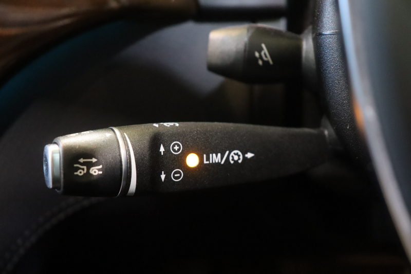 メルセデスベンツ GLS GLS350d 4MATIC ｽﾎﾟｰﾂ ﾚｰﾀﾞｰSP　黒ﾅｯﾊﾟ革 ｼｰﾄﾋｰﾀｰ ﾊﾟﾉﾗﾏｻﾝﾙｰﾌ 8ｲﾝﾁﾜｲﾄﾞﾅﾋﾞ ﾌﾙｾｸﾞTV harman/kardonｻｳﾝﾄﾞ CarPlay 360ｶﾒﾗ LEDﾍｯﾄﾞﾗｲﾄ 自動ﾘｱｹﾞｰﾄ 温冷ｶｯﾌﾟﾎﾙﾀﾞｰ AMGｴｱﾛ&20ｲﾝﾁｱﾙﾐ　2年保証