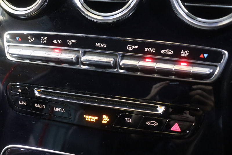 メルセデスベンツ GLC GLC200 ｽﾎﾟｰﾂ ﾚｰﾀﾞｰSP　1ｵｰﾅｰ ﾚｻﾞｰARTICO/DINAMICAｼｰﾄ ｼｰﾄﾋｰﾀｰ 8.4ｲﾝﾁﾜｲﾄﾞﾅﾋﾞ 360ｶﾒﾗ ｱｸﾃｨﾌﾞｸﾙｺﾝ LEDﾍｯﾄﾞﾗｲﾄ ｱﾝﾋﾞｴﾝﾄﾗｲﾄ 自動ﾘｱｹﾞｰﾄ ﾌｯﾄﾄﾗﾝｸｵｰﾌﾟﾅｰ AMGｴｱﾛ&19ｲﾝﾁｱﾙﾐ　2年保証