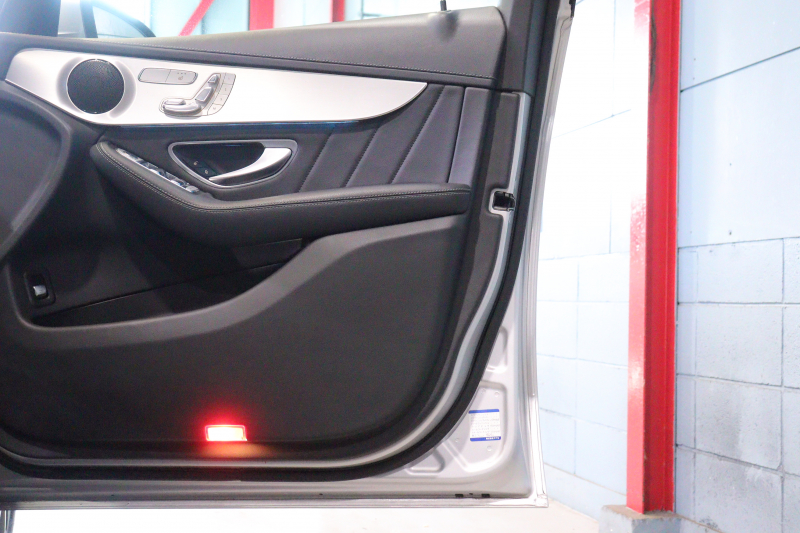 メルセデスベンツ GLC GLC200 ｽﾎﾟｰﾂ ﾚｰﾀﾞｰSP　1ｵｰﾅｰ ﾚｻﾞｰARTICO/DINAMICAｼｰﾄ ｼｰﾄﾋｰﾀｰ 8.4ｲﾝﾁﾜｲﾄﾞﾅﾋﾞ 360ｶﾒﾗ ｱｸﾃｨﾌﾞｸﾙｺﾝ LEDﾍｯﾄﾞﾗｲﾄ ｱﾝﾋﾞｴﾝﾄﾗｲﾄ 自動ﾘｱｹﾞｰﾄ ﾌｯﾄﾄﾗﾝｸｵｰﾌﾟﾅｰ AMGｴｱﾛ&19ｲﾝﾁｱﾙﾐ　2年保証