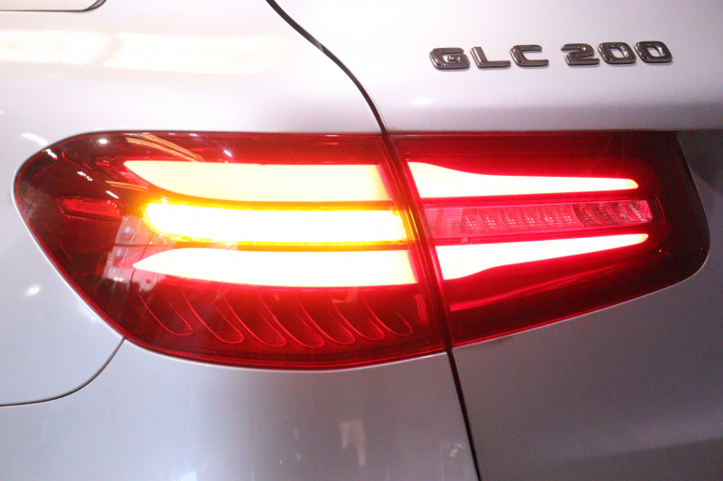 メルセデスベンツ GLC GLC200 ｽﾎﾟｰﾂ ﾚｰﾀﾞｰSP　1ｵｰﾅｰ ﾚｻﾞｰARTICO/DINAMICAｼｰﾄ ｼｰﾄﾋｰﾀｰ 8.4ｲﾝﾁﾜｲﾄﾞﾅﾋﾞ 360ｶﾒﾗ ｱｸﾃｨﾌﾞｸﾙｺﾝ LEDﾍｯﾄﾞﾗｲﾄ ｱﾝﾋﾞｴﾝﾄﾗｲﾄ 自動ﾘｱｹﾞｰﾄ ﾌｯﾄﾄﾗﾝｸｵｰﾌﾟﾅｰ AMGｴｱﾛ&19ｲﾝﾁｱﾙﾐ　2年保証