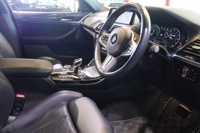 BMW Mシリーズ X4 M ｺﾝﾍﾟﾃｨｼｮﾝ　ﾄﾞﾗｲﾋﾞﾝｸﾞｱｼｽﾄﾌﾟﾗｽ ACC Mｽﾎﾟｰﾂｼｰﾄ(ｴｸｽﾃﾝﾄﾞﾚｻﾞｰﾒﾘﾉ) ﾊﾟﾉﾗﾏｻﾝﾙｰﾌ 第6世代iDriveﾅﾋﾞ harman/kardonｻｳﾝﾄﾞ HUD ｱﾀﾞﾌﾟﾃｨﾌﾞLED Mｽﾎﾟｰﾂｴｷｿﾞｰｽﾄ 専用ｴｸｽﾃﾘｱ 21ｲﾝﾁｱﾙﾐ 　2年保証