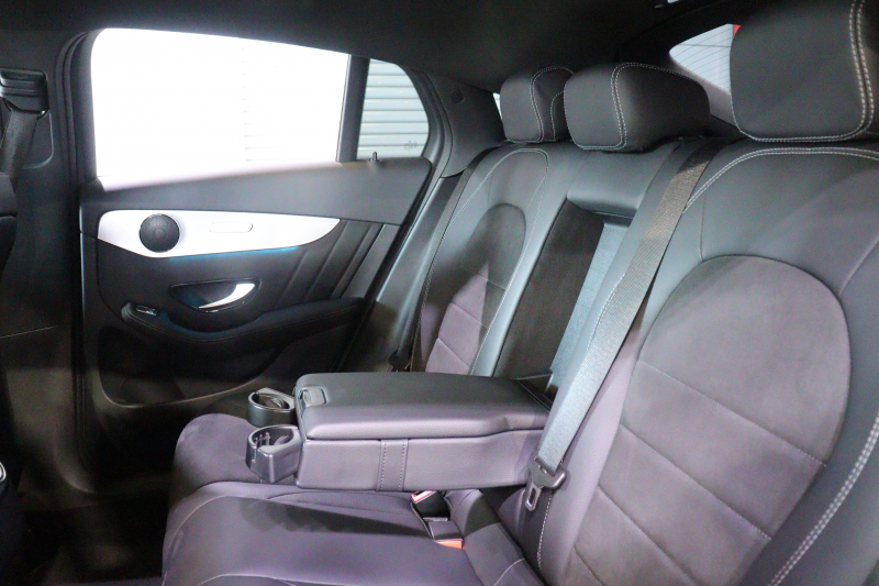 メルセデスベンツ GLCクーペ GLC220d 4MATIC ｸｰﾍﾟ ｽﾎﾟｰﾂ ﾚｰﾀﾞｰSP　ﾚｻﾞｰARTICO/DINAMICAｼｰﾄ 8.4ｲﾝﾁﾜｲﾄﾞﾅﾋﾞ ﾌﾙｾｸﾞTV ﾍｯﾄﾞｱｯﾌﾟﾃﾞｨｽﾌﾟﾚｲ LEDﾍｯﾄﾞﾗｲﾄ ｱﾝﾋﾞｴﾝﾄﾗｲﾄ 自動ﾘｱｹﾞｰﾄ ﾊﾝｽﾞﾌﾘｰA AMGｴｱﾛ&19ｲﾝﾁｱﾙﾐ　2年保証