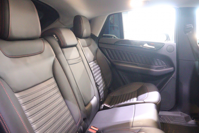 メルセデスベンツ GLE GLE350d 4MATIC ｸｰﾍﾟ ｽﾎﾟｰﾂ ﾚｰﾀﾞｰSP  黒ﾅｯﾊﾟ革 全席ｼｰﾄﾋｰﾀｰ ｻﾝﾙｰﾌ 8ｲﾝﾁﾜｲﾄﾞﾅﾋﾞ ﾌﾙｾｸﾞTV harman/kardonｻｳﾝﾄﾞ CarPlay 360ｶﾒﾗ LEDﾍｯﾄﾞﾗｲﾄ 自動ﾘｱｹﾞｰﾄ AMGｴｱﾛ&21ｲﾝﾁｱﾙﾐ　2年保証