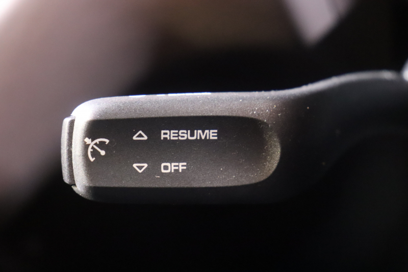 ポルシェ マカン S　ｴﾝﾄﾘｰﾄﾞﾗｲﾌﾞ ﾚｻﾞｰｲﾝﾃﾘｱ(ｻﾄﾞﾙﾌﾞﾗｳﾝ) PCMﾅﾋﾞ CarPlay 前後席ｼｰﾄﾋｰﾀｰ 14wayﾊﾟﾜｰｼｰﾄ ｷｾﾉﾝﾗｲﾄ 自動ﾘｱｹﾞｰﾄ ﾚｰﾝﾃﾞｨﾊﾟｰﾁｬｳｫｰﾆﾝｸﾞ 18ｲﾝﾁﾏｶﾝSﾎｲｰﾙ　2年保証