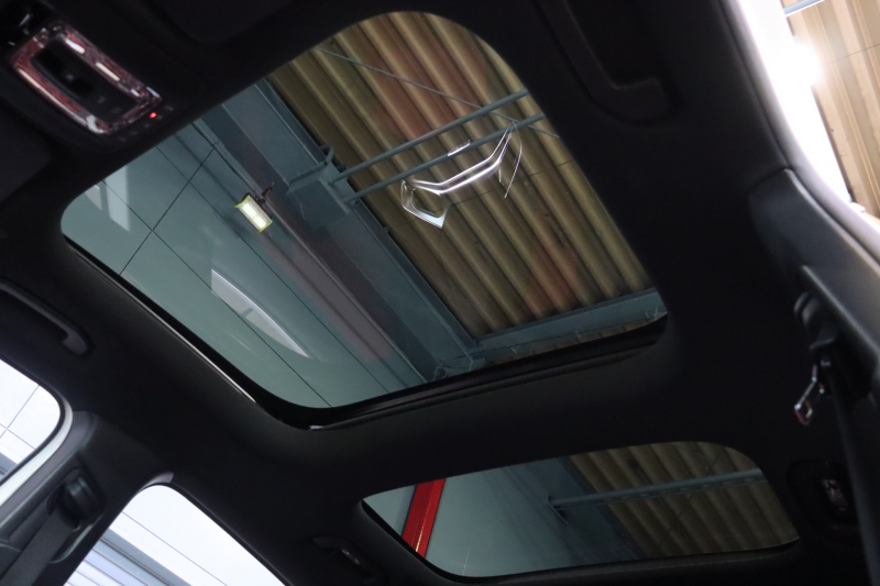 メルセデスベンツ GLA GLA45 S 4MATIC+ AMGﾊﾟﾌｫｰﾏﾝｽ&ｱﾄﾞﾊﾞﾝｽﾄﾞP ﾚｰﾀﾞｰSP　本革(ｸﾗｼｯｸﾚｯﾄﾞ/ﾌﾞﾗｯｸ) ﾊﾟﾌｫｰﾏﾝｽｼｰﾄ ﾊﾟﾉﾗﾏｻﾝﾙｰﾌ 10.25ｲﾝﾁﾜｲﾄﾞﾅﾋﾞ Burmesterｻｳﾝﾄﾞ ｼｰﾄﾋｰﾀｰ/ﾍﾞﾝﾁﾚｰﾀｰ ﾍｯﾄﾞｱｯﾌﾟﾃﾞｨｽﾌﾟﾚｲ 360ｶﾒﾗ　2年保証