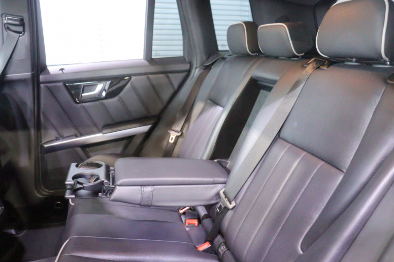 メルセデスベンツ GLKクラス GLK350 4MATIC AMGｴｸｽｸﾙｰｼﾌﾞﾚｰﾀﾞｰSP　後期ﾓﾃﾞﾙ 本革ｼｰﾄ(ﾌﾞﾗｯｸ) ﾊﾟﾉﾗﾏｻﾝﾙｰﾌ 7ｲﾝﾁﾜｲﾄﾞﾅﾋﾞ ｱｸﾃｨﾌﾞｸﾙｺﾝ Bluetooth ｷｰﾚｽｺﾞｰ 360ｶﾒﾗ AMGｴｱﾛ ｻｲﾄﾞﾗﾝﾆﾝｸﾞﾎﾞｰﾄﾞ　2年保証