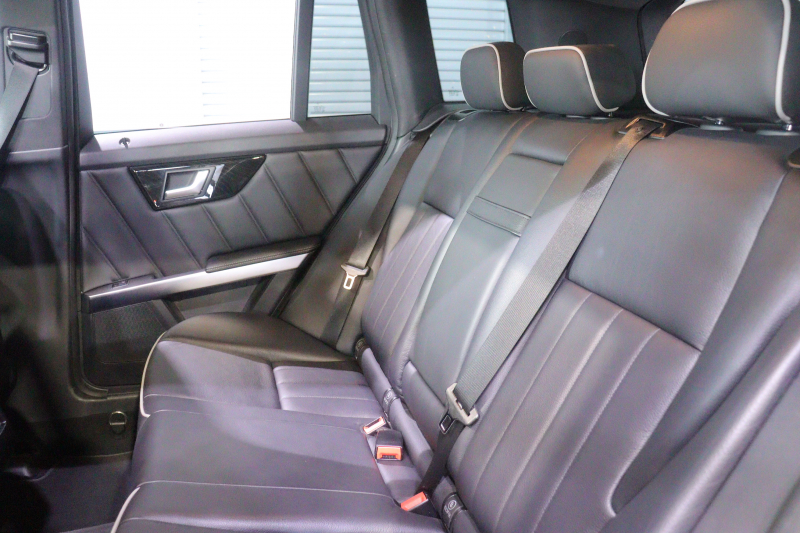 メルセデスベンツ GLKクラス GLK350 4MATIC AMGｴｸｽｸﾙｰｼﾌﾞﾚｰﾀﾞｰSP　後期ﾓﾃﾞﾙ 本革ｼｰﾄ(ﾌﾞﾗｯｸ) ﾊﾟﾉﾗﾏｻﾝﾙｰﾌ 7ｲﾝﾁﾜｲﾄﾞﾅﾋﾞ ｱｸﾃｨﾌﾞｸﾙｺﾝ Bluetooth ｷｰﾚｽｺﾞｰ 360ｶﾒﾗ AMGｴｱﾛ ｻｲﾄﾞﾗﾝﾆﾝｸﾞﾎﾞｰﾄﾞ　2年保証