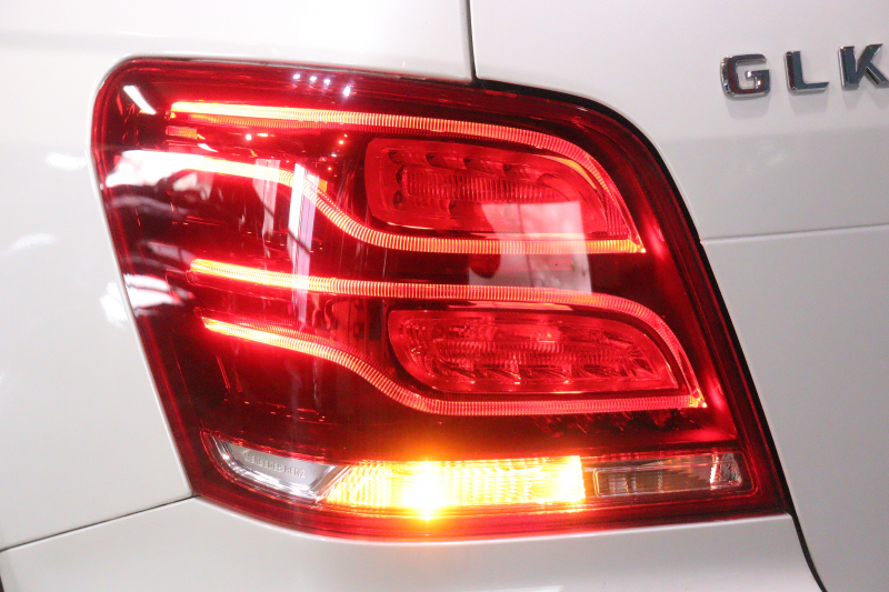 メルセデスベンツ GLKクラス GLK350 4MATIC AMGｴｸｽｸﾙｰｼﾌﾞﾚｰﾀﾞｰSP　後期ﾓﾃﾞﾙ 本革ｼｰﾄ(ﾌﾞﾗｯｸ) ﾊﾟﾉﾗﾏｻﾝﾙｰﾌ 7ｲﾝﾁﾜｲﾄﾞﾅﾋﾞ ｱｸﾃｨﾌﾞｸﾙｺﾝ Bluetooth ｷｰﾚｽｺﾞｰ 360ｶﾒﾗ AMGｴｱﾛ ｻｲﾄﾞﾗﾝﾆﾝｸﾞﾎﾞｰﾄﾞ　2年保証