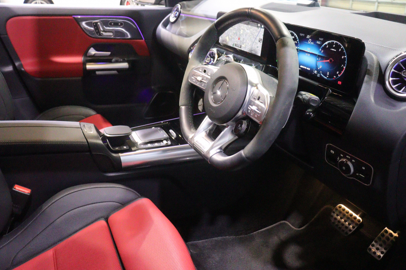 AMG GLA GLA45 S 4MATIC+ AMGﾊﾟﾌｫｰﾏﾝｽ&ｱﾄﾞﾊﾞﾝｽﾄﾞP ﾚｰﾀﾞｰSP　本革(ﾌﾞﾗｯｸ) ﾊﾟﾌｫｰﾏﾝｽｼｰﾄ ﾊﾟﾉﾗﾏｻﾝﾙｰﾌ 10.25ｲﾝﾁﾜｲﾄﾞﾅﾋﾞ Burmesterｻｳﾝﾄﾞ ﾌﾙｾｸﾞTV ｼｰﾄﾋｰﾀｰ/ﾍﾞﾝﾁﾚｰﾀｰ ﾍｯﾄﾞｱｯﾌﾟﾃﾞｨｽﾌﾟﾚｲ 360ｶﾒﾗ　2年保証