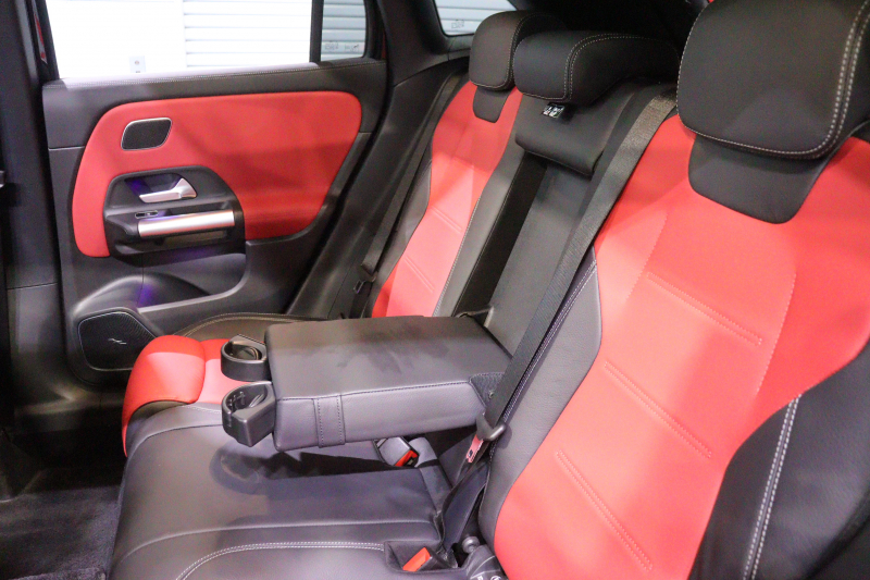 AMG GLA GLA45 S 4MATIC+ AMGﾊﾟﾌｫｰﾏﾝｽ&ｱﾄﾞﾊﾞﾝｽﾄﾞP ﾚｰﾀﾞｰSP　本革(ﾌﾞﾗｯｸ) ﾊﾟﾌｫｰﾏﾝｽｼｰﾄ ﾊﾟﾉﾗﾏｻﾝﾙｰﾌ 10.25ｲﾝﾁﾜｲﾄﾞﾅﾋﾞ Burmesterｻｳﾝﾄﾞ ﾌﾙｾｸﾞTV ｼｰﾄﾋｰﾀｰ/ﾍﾞﾝﾁﾚｰﾀｰ ﾍｯﾄﾞｱｯﾌﾟﾃﾞｨｽﾌﾟﾚｲ 360ｶﾒﾗ　2年保証