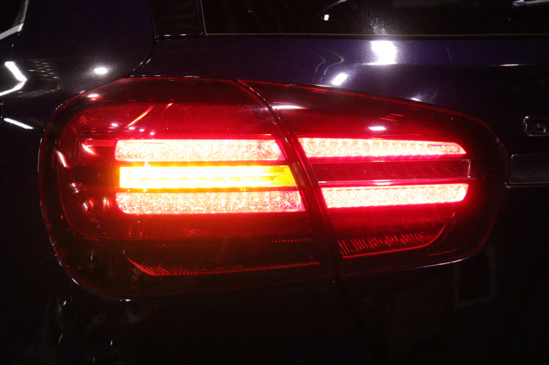 メルセデスベンツ GLA GLA220 4MATIC ﾚｻﾞｰｴｸｽｸﾙｰｼﾌﾞ&ﾌﾟﾚﾐｱﾑP ﾚｰﾀﾞｰSP　後期ﾓﾃﾞﾙ 黒本革 ﾊﾟﾉﾗﾏｻﾝﾙｰﾌ 8ｲﾝﾁﾜｲﾄﾞﾅﾋﾞ CarPlay harman/kardonｻｳﾝﾄﾞ LEDﾍｯﾄﾞﾗｲﾄ ｱｸﾃｨﾌﾞｸﾙｺﾝ 自動ﾘｱｹﾞｰﾄ 18ｲﾝﾁｱﾙﾐ　2年保証