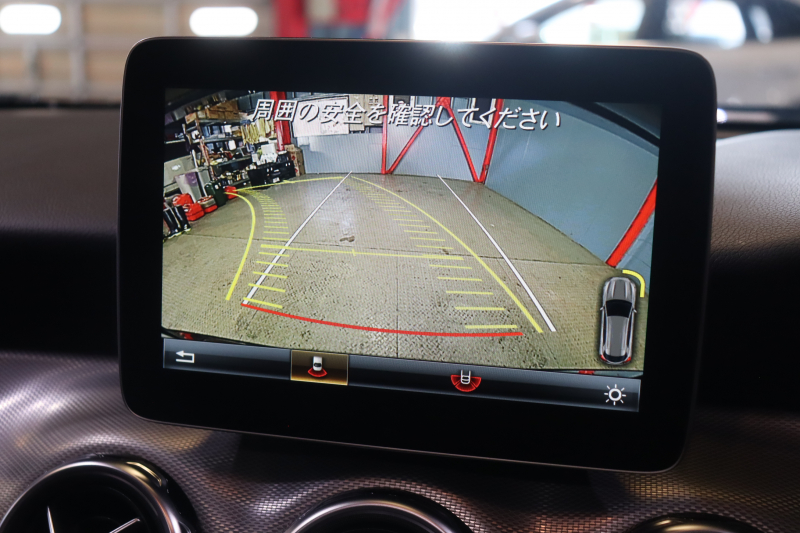 メルセデスベンツ GLA GLA220 4MATIC ﾌﾟﾚﾐｱﾑP ﾚｰﾀﾞｰSP　後期ﾓﾃﾞﾙ 黒革 ﾊﾟﾉﾗﾏｻﾝﾙｰﾌ 8ｲﾝﾁﾜｲﾄﾞﾅﾋﾞ CarPlay harman/kardonｻｳﾝﾄﾞ LEDﾍｯﾄﾞﾗｲﾄ ｱｸﾃｨﾌﾞｸﾙｺﾝ 自動ﾘｱｹﾞｰﾄ 18ｲﾝﾁｱﾙﾐ　2年保証