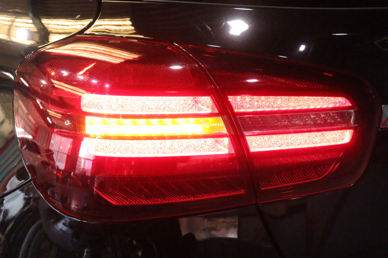 メルセデスベンツ GLA GLA220 4MATIC ﾌﾟﾚﾐｱﾑP ﾚｰﾀﾞｰSP　後期ﾓﾃﾞﾙ 黒革 ﾊﾟﾉﾗﾏｻﾝﾙｰﾌ 8ｲﾝﾁﾜｲﾄﾞﾅﾋﾞ CarPlay harman/kardonｻｳﾝﾄﾞ LEDﾍｯﾄﾞﾗｲﾄ ｱｸﾃｨﾌﾞｸﾙｺﾝ 自動ﾘｱｹﾞｰﾄ 18ｲﾝﾁｱﾙﾐ　2年保証