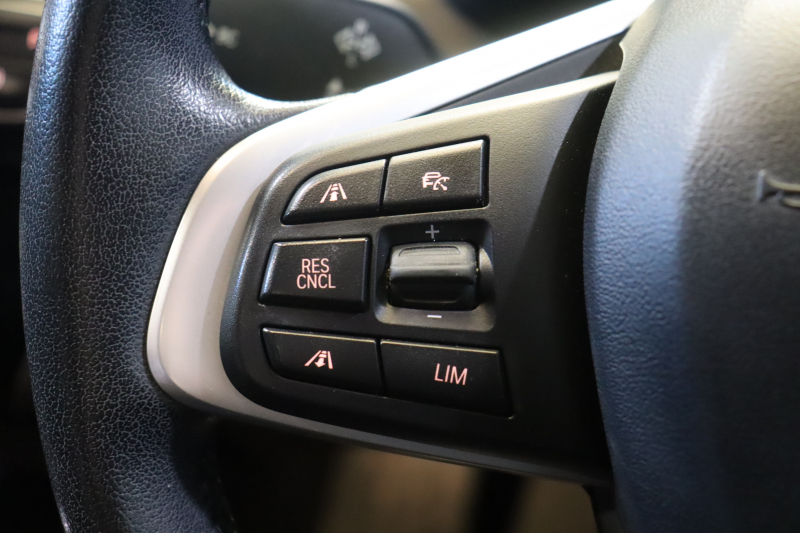 BMW X1 xDrive 18d ｱｰﾊﾞﾆｽﾀ　特別限定車 1ｵﾅ 専用ｶﾗｰ Aｱｸﾃｨﾌﾞ･ｾｰﾌﾃｨ ACC 茶革 純正ﾅﾋﾞ Bｶﾒﾗ ﾍｯﾄﾞｱｯﾌﾟD 19ｲﾝﾁAW(ｽﾀｲﾘﾝｸﾞ551) ｱﾝﾋﾞｴﾝﾄﾗｲﾄ LEDﾗｲﾄ 自動ﾘｱｹﾞｰﾄ　2年保証付