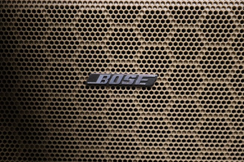 ポルシェ カイエン ﾌﾟﾗﾁﾅｴﾃﾞｨｼｮﾝ　特別仕様車 後期ﾓﾃﾞﾙ MY17 ｱﾙｶﾝﾀｰﾗｺﾝﾋﾞｼｰﾄ(ﾙｸｿｰﾙﾍﾞｰｼﾞｭ) PCMﾅﾋﾞ BOSEｻｳﾝﾄﾞ CarPlay PDLS付ｷｾﾉﾝﾍｯﾄﾞﾗｲﾄ ﾎﾞﾃﾞｨ同色ｴｸｽﾃﾘｱ 19ｲﾝﾁｶｲｴﾝﾀｰﾎﾞｱﾙﾐ 有償色　2年保証