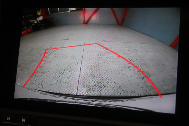 ポルシェ マカン ﾂｰﾄｰﾝﾚｻﾞｰｲﾝﾃﾘｱ(ﾍﾞｰｼﾞｭ/ﾌﾞﾗｯｸ) ﾍﾞｰｼﾞｭﾚｻﾞｰｼｰﾄ ｼｰﾄﾋｰﾀｰ PCMﾅﾋﾞ Bluetooth ﾊﾞｯｸ/ｻｲﾄﾞｶﾒﾗ 8way電動ｼｰﾄ ﾚｰﾝﾃﾞｨﾊﾟｰﾁｬｳｫｰﾆﾝｸﾞ ｷｾﾉﾝﾍｯﾄﾞﾗｲﾄ 19ｲﾝﾁﾏｶﾝﾀｰﾎﾞAW　2年保証