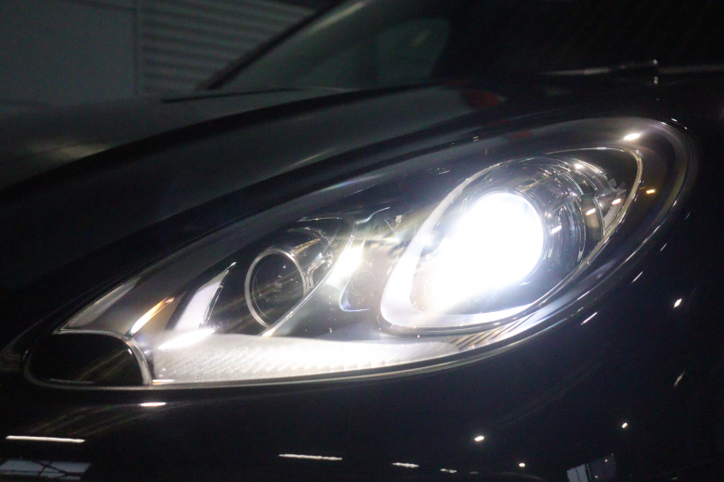 ポルシェ マカン ﾂｰﾄｰﾝﾚｻﾞｰｲﾝﾃﾘｱ(ﾍﾞｰｼﾞｭ/ﾌﾞﾗｯｸ) ﾍﾞｰｼﾞｭﾚｻﾞｰｼｰﾄ ｼｰﾄﾋｰﾀｰ PCMﾅﾋﾞ Bluetooth ﾊﾞｯｸ/ｻｲﾄﾞｶﾒﾗ 8way電動ｼｰﾄ ﾚｰﾝﾃﾞｨﾊﾟｰﾁｬｳｫｰﾆﾝｸﾞ ｷｾﾉﾝﾍｯﾄﾞﾗｲﾄ 19ｲﾝﾁﾏｶﾝﾀｰﾎﾞAW　2年保証