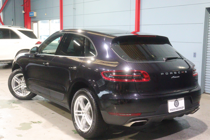 ポルシェ マカン ﾂｰﾄｰﾝﾚｻﾞｰｲﾝﾃﾘｱ(ﾍﾞｰｼﾞｭ/ﾌﾞﾗｯｸ) ﾍﾞｰｼﾞｭﾚｻﾞｰｼｰﾄ ｼｰﾄﾋｰﾀｰ PCMﾅﾋﾞ Bluetooth ﾊﾞｯｸ/ｻｲﾄﾞｶﾒﾗ 8way電動ｼｰﾄ ﾚｰﾝﾃﾞｨﾊﾟｰﾁｬｳｫｰﾆﾝｸﾞ ｷｾﾉﾝﾍｯﾄﾞﾗｲﾄ 19ｲﾝﾁﾏｶﾝﾀｰﾎﾞAW　2年保証