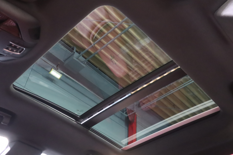 マセラティ レヴァンテ S ｸﾞﾗﾝｽﾎﾟｰﾂ　後期 NEWｼﾌﾄ ADAS ACC LDW BSA ﾚｯﾄﾞﾚｻﾞｰｼｰﾄ ﾊﾟﾉﾗﾏｻﾝﾙｰﾌ MTCﾅﾋﾞ ﾌﾙｾｸﾞTV harman/kardon CarPlar ｽｶｲﾌｯｸ LEDﾍｯﾄﾞﾗｲﾄ ｿﾌﾄﾄﾞｱｸﾛｰｼﾞｬｰ 自動ﾘｱｹﾞｰﾄ 専用ｴｸﾃﾘｱ 20ｲﾝﾁﾍﾘｵｽAW 　2年保証