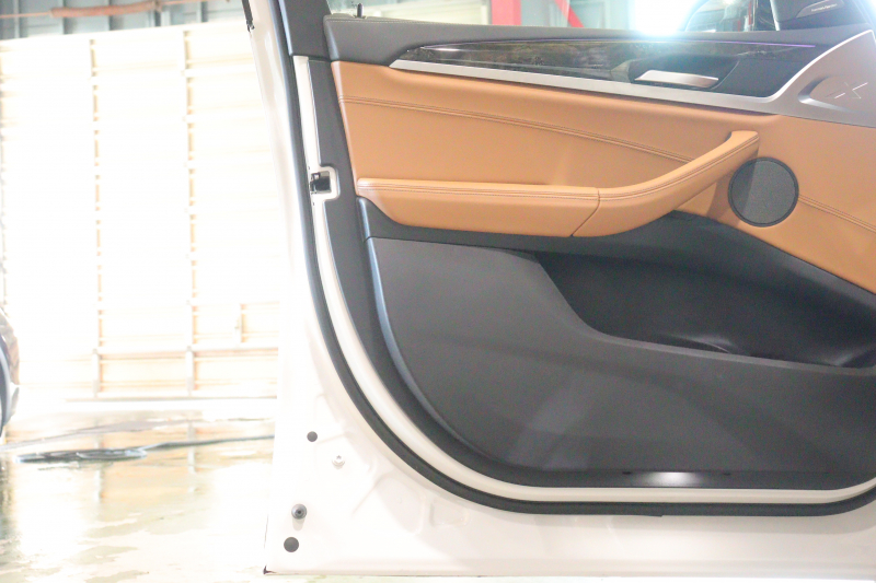 BMW X3 M40d ｾﾚｸﾄ&ﾊｲﾗｲﾝP　 ﾄﾞﾗｲﾋﾞﾝｸﾞｱｼｽﾄﾌﾟﾗｽ ACC ｺﾆｬｯｸﾚｻﾞｰ ﾊﾟﾉﾗﾏｻﾝﾙｰﾌ 第6世代iDriveﾅﾋﾞ ﾂｲﾝﾘｱﾓﾆﾀｰ harman/kardon ﾍｯﾄﾞｱｯﾌﾟﾃﾞｨｽﾌﾟﾚｲ ｱﾀﾞﾌﾟﾃｨﾌﾞLED 専用ｴｸｽﾃﾘｱ&21ｲﾝﾁﾀﾞﾌﾞﾙｽﾎﾟｰｸAW　2年保証