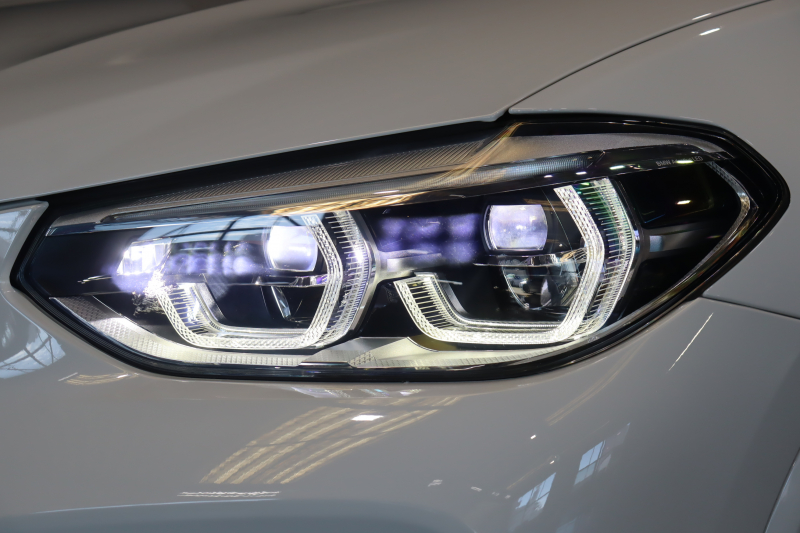 BMW X3 M40d ｾﾚｸﾄ&ﾊｲﾗｲﾝP　 ﾄﾞﾗｲﾋﾞﾝｸﾞｱｼｽﾄﾌﾟﾗｽ ACC ｺﾆｬｯｸﾚｻﾞｰ ﾊﾟﾉﾗﾏｻﾝﾙｰﾌ 第6世代iDriveﾅﾋﾞ ﾂｲﾝﾘｱﾓﾆﾀｰ harman/kardon ﾍｯﾄﾞｱｯﾌﾟﾃﾞｨｽﾌﾟﾚｲ ｱﾀﾞﾌﾟﾃｨﾌﾞLED 専用ｴｸｽﾃﾘｱ&21ｲﾝﾁﾀﾞﾌﾞﾙｽﾎﾟｰｸAW　2年保証