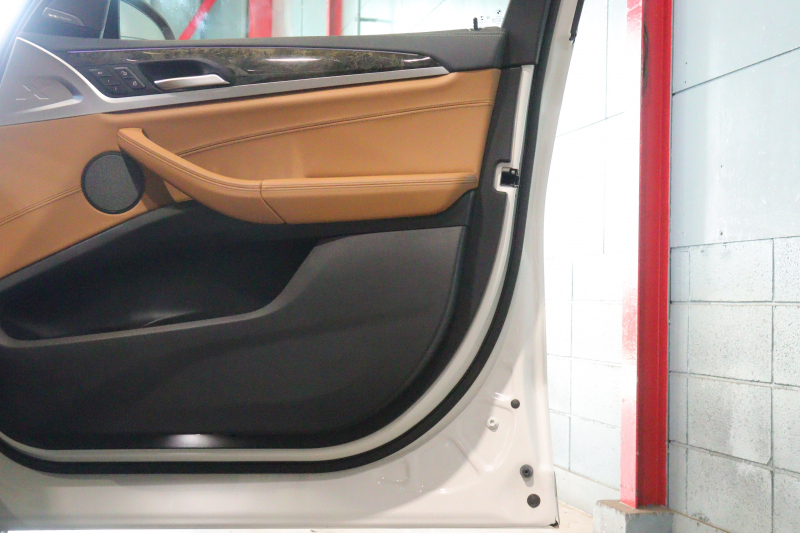 BMW X3 M40d ｾﾚｸﾄ&ﾊｲﾗｲﾝP　 ﾄﾞﾗｲﾋﾞﾝｸﾞｱｼｽﾄﾌﾟﾗｽ ACC ｺﾆｬｯｸﾚｻﾞｰ ﾊﾟﾉﾗﾏｻﾝﾙｰﾌ 第6世代iDriveﾅﾋﾞ ﾂｲﾝﾘｱﾓﾆﾀｰ harman/kardon ﾍｯﾄﾞｱｯﾌﾟﾃﾞｨｽﾌﾟﾚｲ ｱﾀﾞﾌﾟﾃｨﾌﾞLED 専用ｴｸｽﾃﾘｱ&21ｲﾝﾁﾀﾞﾌﾞﾙｽﾎﾟｰｸAW　2年保証