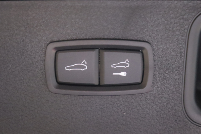 ポルシェ マカン ｽﾎﾟｰﾂｸﾛﾉP　後期ﾓﾃﾞﾙ PASM 黒本革 18way電動ｼｰﾄ PCMﾅﾋﾞ BOSEｻｳﾝﾄﾞ CarPlay ｱｸﾃｨﾌﾞｸﾙｺﾝ ﾚｰﾝｷｰﾌﾟ&ﾚｰﾝﾁｪﾝｼﾞｱｼｽﾄ PDLS付LEDﾍｯﾄﾞﾗｲﾄ ｴﾝﾄﾘｰﾄﾞﾗｲﾌﾞ ﾍﾞﾝﾁﾚｰﾀｰ ｼｰﾄﾋｰﾀｰ 360ｶﾒﾗ 　2年保証